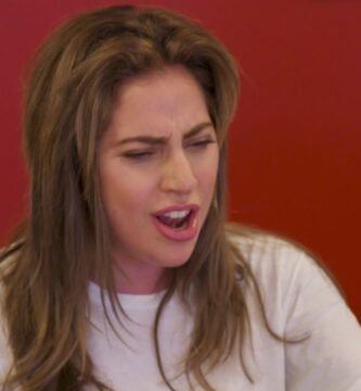 ¿Qué micrófono usa Lady Gaga?